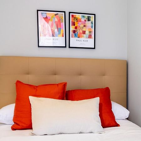 2 Bedrooms 1 Bathroom Furnished - Lavapies - Modern - Mintystay 马德里 外观 照片
